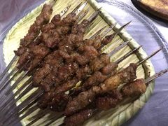 -江湖亮亮蒸虾大排档烤全羊清真(武汉总店)