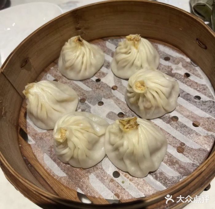 绿波廊(豫园店)蟹粉小笼包图片