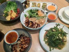 -越小品·越南餐厅(万科里店)