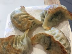 广式煎饺-粤仔湾砂锅粥(金太湖店)