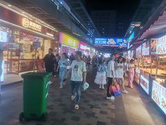 -万达广场(南昌红谷滩店)