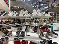 -云柏鞋业(十里堡店)