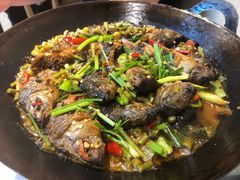 -牛八宝桂林米粉(八里庄店)