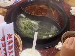 -赵美丽·重庆社区火锅·直营店(火车东站·中豪国际店)