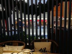 -尚尚仙·酸汤猪手·猪肚鸡火锅(华联万柳购物中心店)