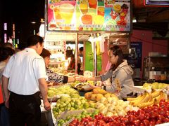 大堂-六合夜市