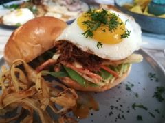 手撕牛肉班尼迪-the rug 飞毯 (朝阳公园店)