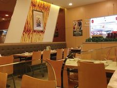 大堂-一席地·本地鸡窝·杭帮鸡火锅(萧山银隆百货店)