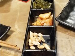 -何师烧烤·香辣蟹·川菜·30年老品牌(太古里旗舰店)