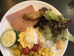 -香港华美达海景酒店