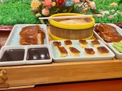 烤鸭-四季如春·遵义八大碗(白鹭湖公园店)