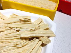 -钢管厂五区小郡肝串串香火锅(人民广场店)