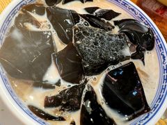 -邹开喜·炭炉鸡煲·海鲜火锅(虹口足球场店)