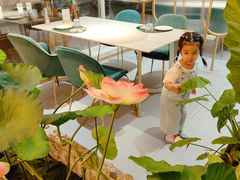 -ins森林童话餐厅coffee&bistro