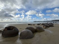 -摩拉基大圆石