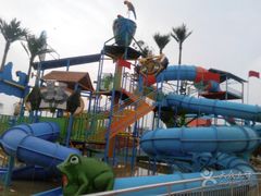 -平江亚马逊水上乐园