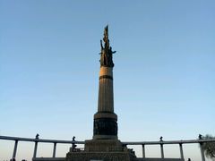 -人民防洪胜利纪念塔