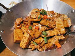 -黄泥岗·地道湖北菜(奥特莱斯店)