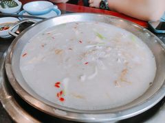 -老来福·非遗酸汤兔(凯旋路店)