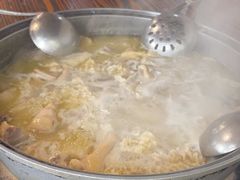 -侠成水上农庄(工业大道店)