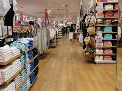 -优衣库(东莞东城万达广场店)