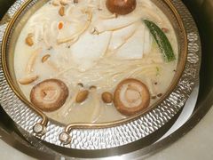 -煲宫猪肚鸡(晶品店)