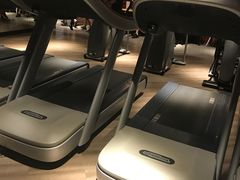 -威尔仕健身会所(古北1699店)
