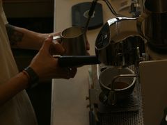 -SAFARI COFFEE