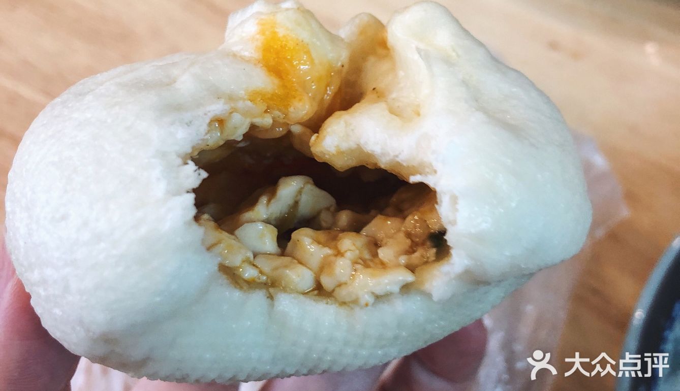 动辄排队10米的建德大包，到底好吃在哪？