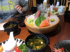 三文鱼刺身-九井澤精致料理(金茂店)
