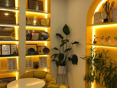 -首脑美容美发化妆美甲培训学校(龙岗校区)