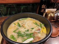 -银米·云南传统过桥米线(双廊黑金冠店)