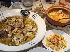 -渔语鱼酸菜鱼新川菜(来福士店)