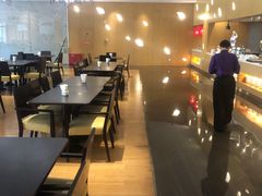-新地酒店-湖畔自助餐厅