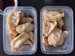 -黄阿姨锅贴大王(万航渡路店)