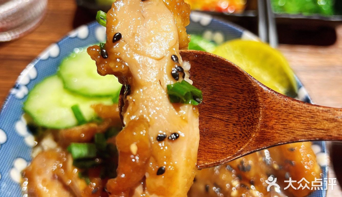 充满仪式感的赤摩·惊天日料，有点可爱~