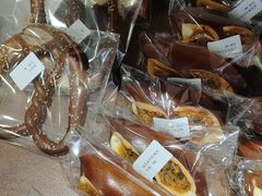 -雀食面包店(钟楼店)
