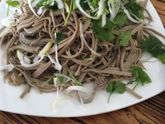 -溢心园香河肉饼总店