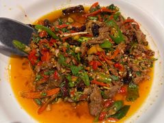 小炒黄牛-老滇山寨•云南特色菜•地方菜•民族风情歌舞表演(金碧店)