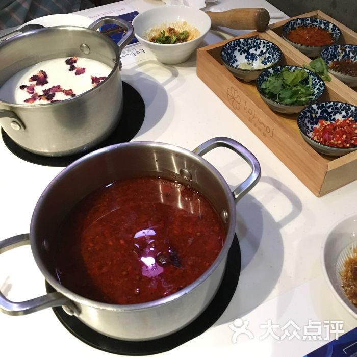 蓝波斯菊.鲜汤火锅图片 - 第8张