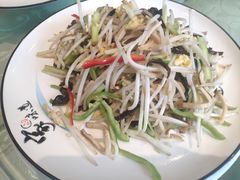 -六和聚传统烤鸭.天津菜(和平店)