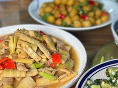 -芦茨金富饭庄·25年老字号·专做稻草鸡