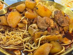 -牛一嘴·兰州牛肉面·大盘鸡(财富中心店)