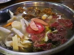 -泸州酸菜豆花火锅川师店