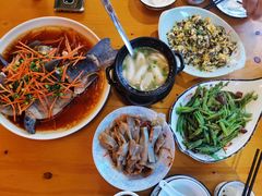 -民食香·腊排骨野生菌美食(木府店)