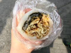 -上海虹口糕团(福州路店)