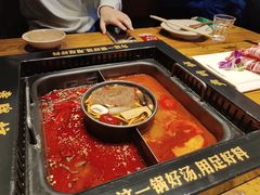 -老牌坊云南鱼豆花火锅(哈西万达店)