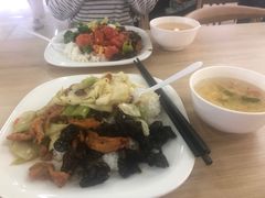 -西安外国语大学-学生食堂(栾树大道店)