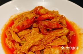 Fresh Shrimp Steamed with Tender Chinese Cabbage