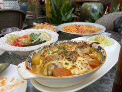 -玛格萝妮比萨屋(四平店)